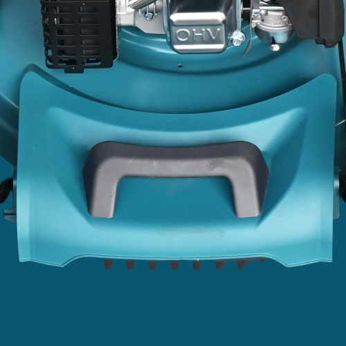 Großer Griff am Frontstoßfänger