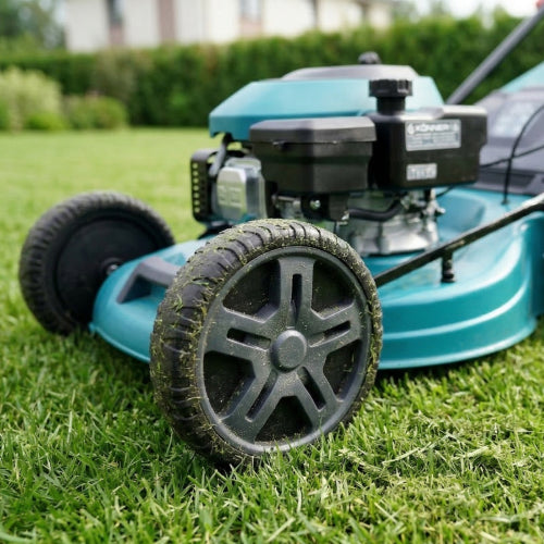 Stora hjul med djup gummimönstring